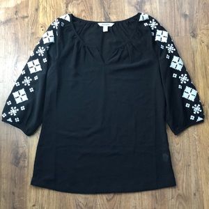 Black 3/4 sleeve top with embroidered sleeves